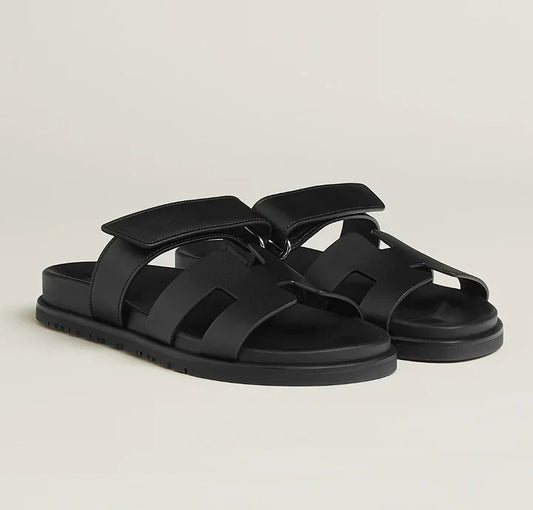 Cyphre Sandalen