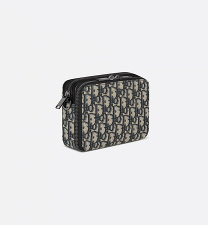 Pouch mit Reißverschluss und Riemen - Nov - ell - fas - ion