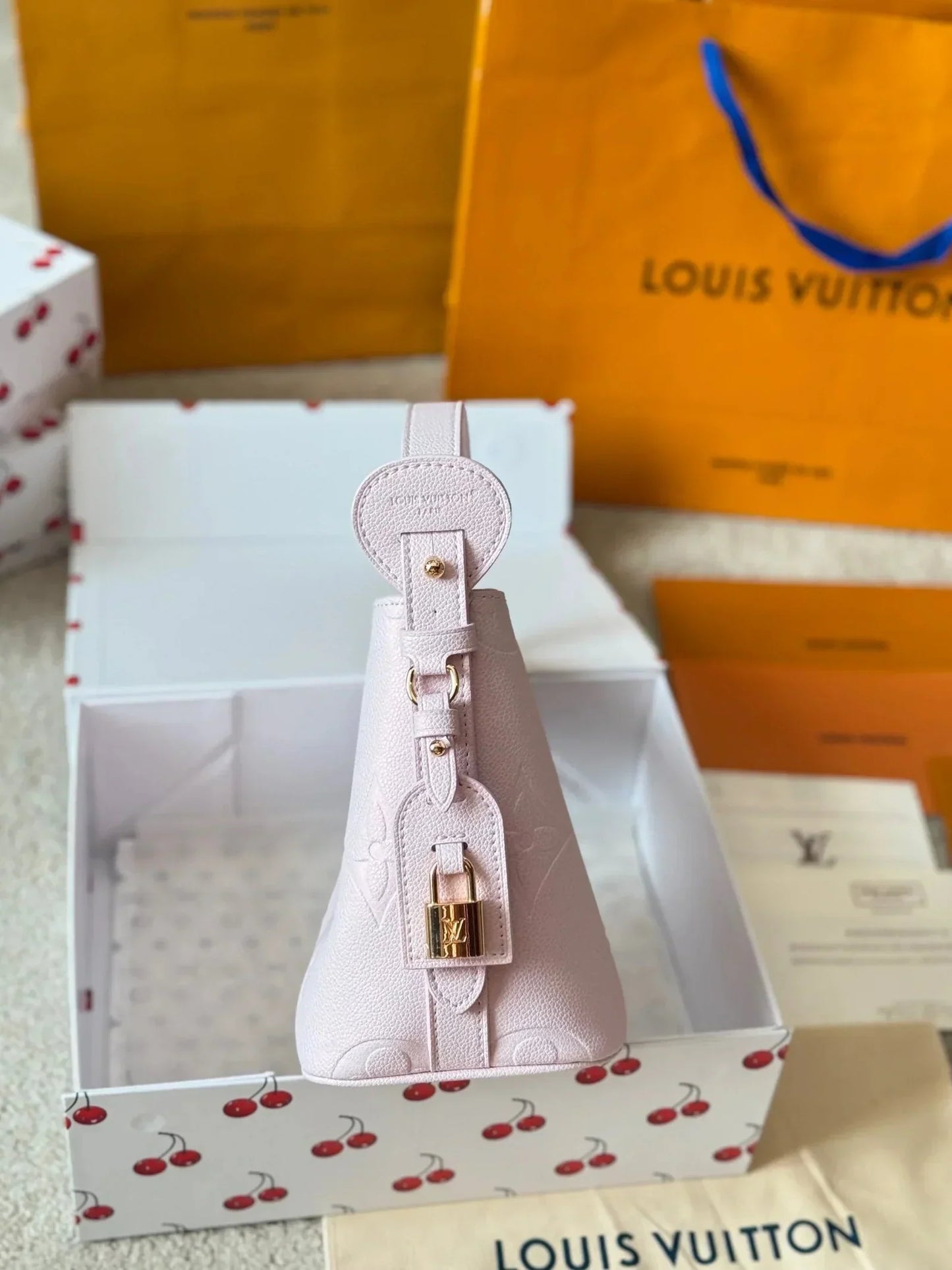 "LV" Mini Bag White