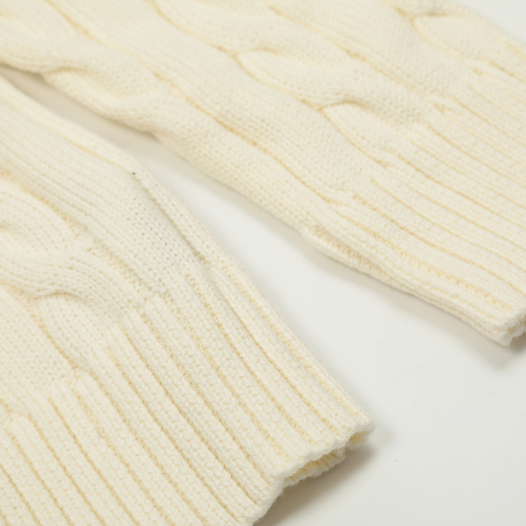 Light B Sweater