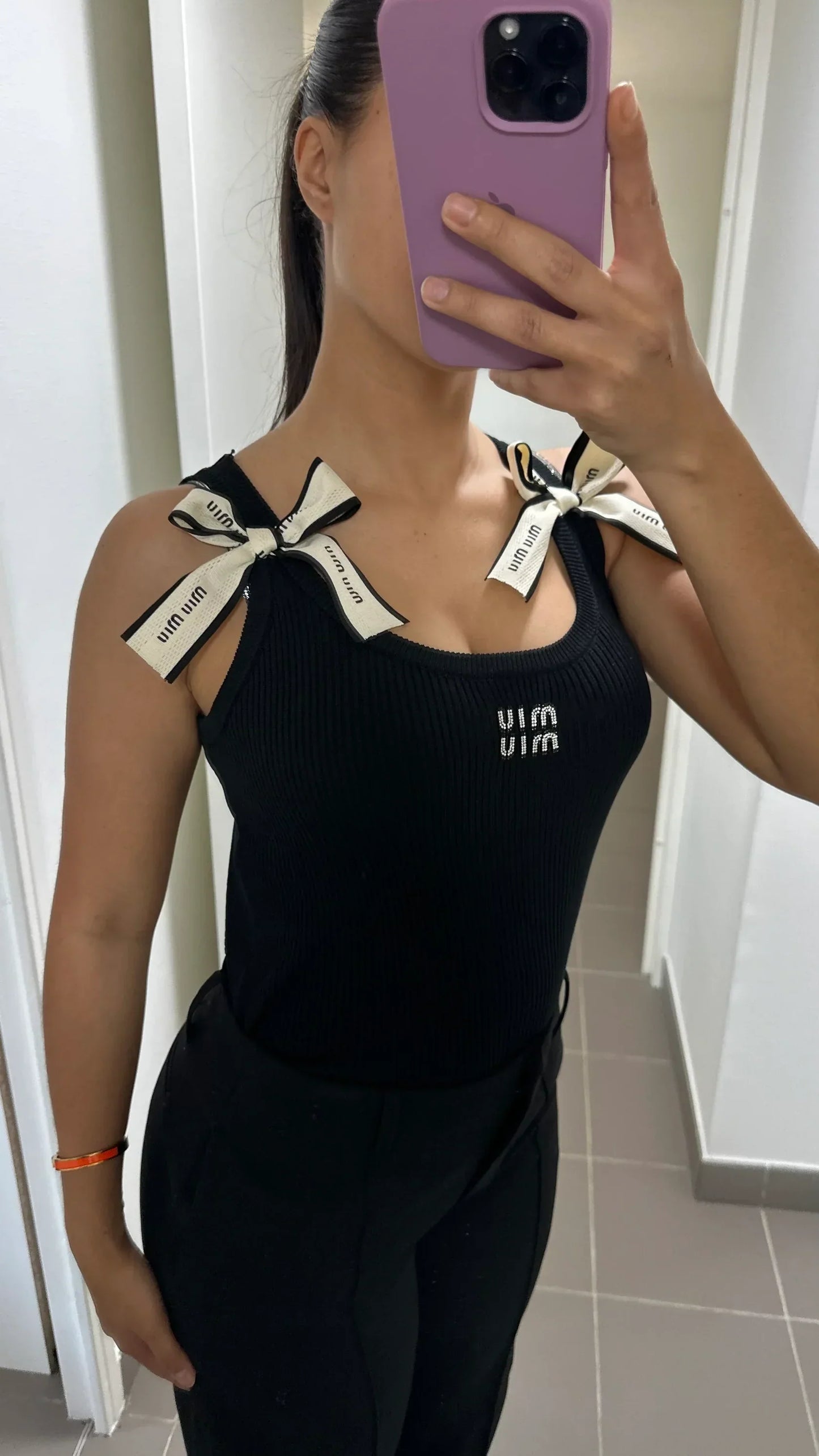 "MIMI" Schleife Top