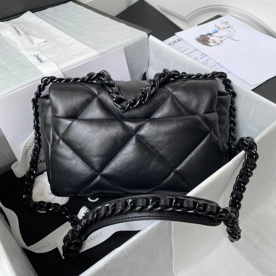 "CC" Flap Bag Special Edition