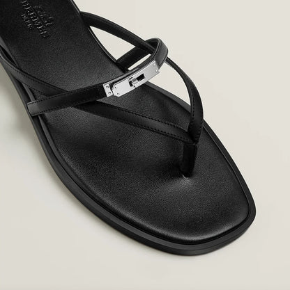 "HRMS" Miss Sandalen